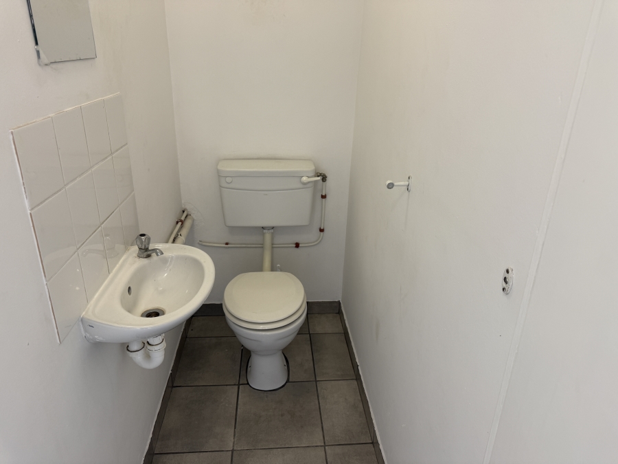 To Let Commercial Property for Rent in Malmesbury Industria Western Cape